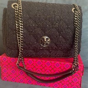 NEW Tory Burch willa tweed shoulder bag Style #860501121 Navy/410